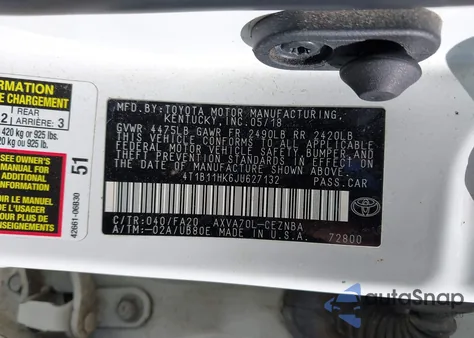 2018 Toyota Camry Le z USA, uszkodzony, nr VIN 4T1B11HK6JU627132